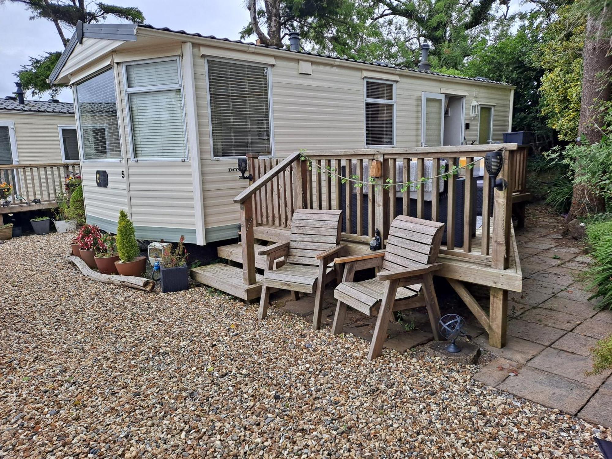 Отель Amroth Bay Holiday Caravan Llanteg Экстерьер фото